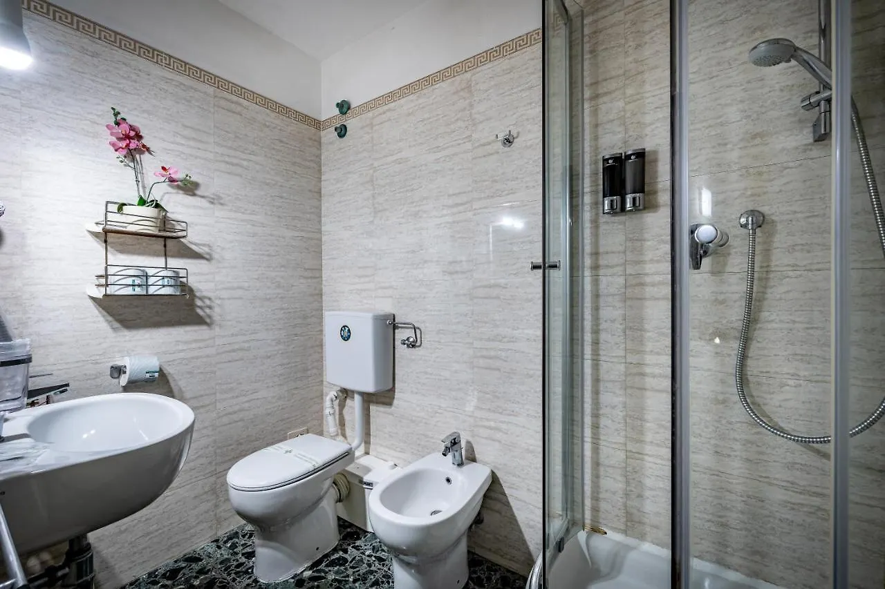 Maison Bianca B&B Florence 2*,